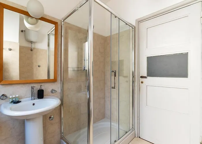 Hospitalityrome Artisti House * Rome